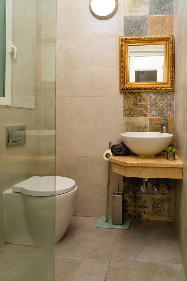 Unique 1 Bedroom In Hearth Of Old City Valetta バレッタ エクステリア 写真