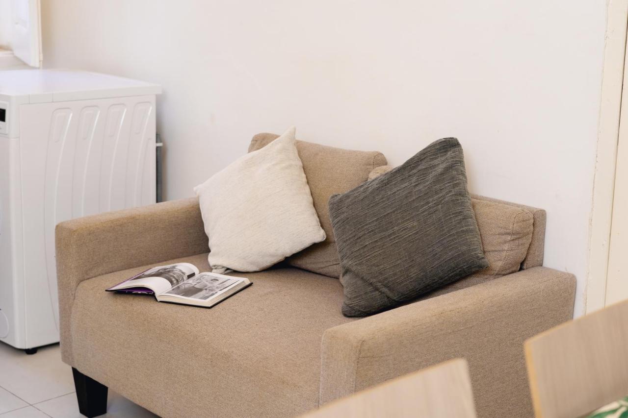 Unique 1 Bedroom In Hearth Of Old City Valetta バレッタ エクステリア 写真